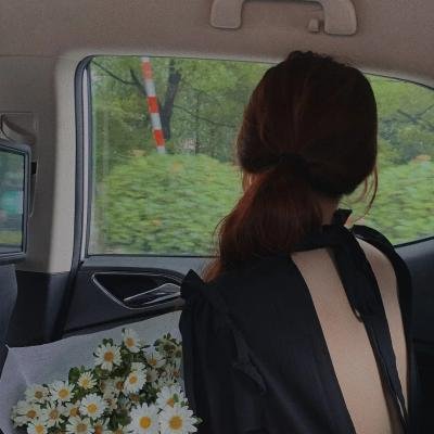 竞技节目选手又出大瓜：脚踏两条船，节目组火速否认，前后半年